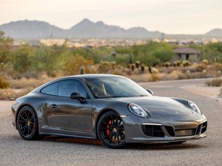 Used 2018 Porsche 911 Coupe image 1
