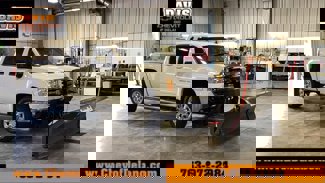 Used 2014 GMC Sierra 2500 SLE w/ SLE Preferred Package image 1