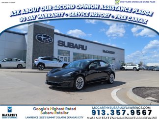 Used 2022 Tesla Model 3 Standard Range image 1