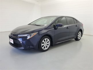 Used 2022 Toyota Corolla LE image 1