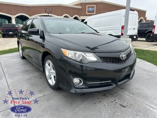 Used 2013 Toyota Camry SE image 1