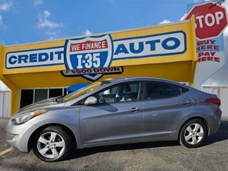 Used 2016 Hyundai Elantra SE image 1