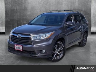 Used 2016 Toyota Highlander XLE image 1