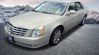 Used 2009 Cadillac DTS image 1
