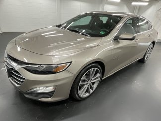 Used 2022 Chevrolet Malibu LT image 1