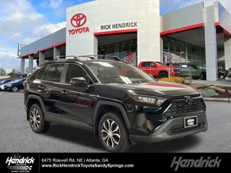 Used 2021 Toyota RAV4 LE image 1