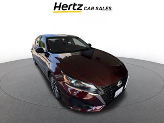 Used 2024 Nissan Altima 2.5 SV image 1