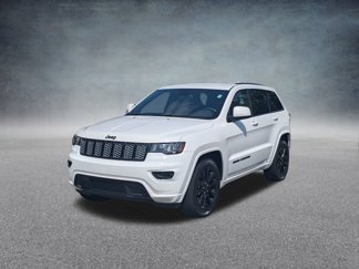 Used 2018 Jeep Grand Cherokee Altitude image 1