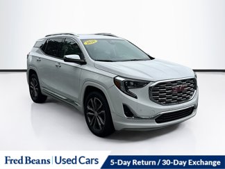 Used 2020 GMC Terrain Denali image 1