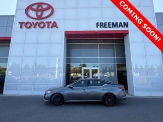 Used 2022 Nissan Altima 2.5 SV image 1