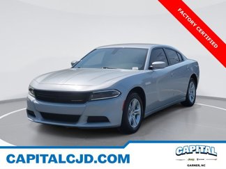 Certified 2022 Dodge Charger SXT image 1