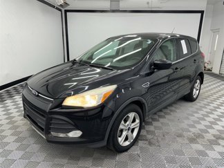 Used 2014 Ford Escape SE image 1
