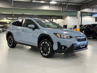Used 2022 Subaru Crosstrek 2.0i Premium image 1