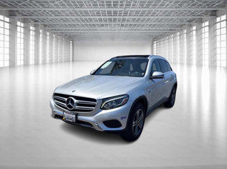 Used 2019 Mercedes-Benz GLC 350e 4MATIC image 1