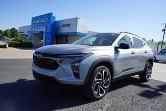 New 2025 Chevrolet Trax RS w/ Driver Confidence Package image 1