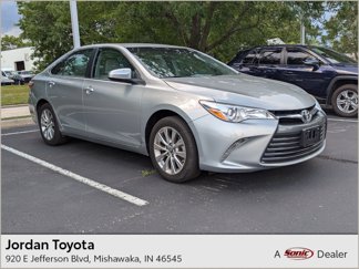 Used 2017 Toyota Camry XLE image 1
