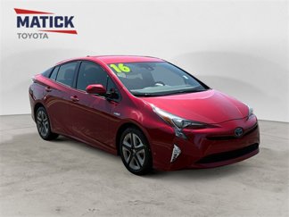 Used 2016 Toyota Prius Three Touring image 1