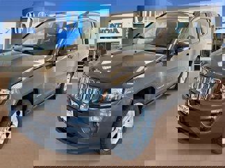 Used 2017 Jeep Compass Latitude image 1