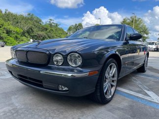 Used 2004 Jaguar XJ8 image 1