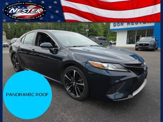 Used 2018 Toyota Camry XSE image 1