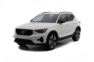 Certified 2025 Volvo XC40 B5 Plus w/ Protection Package Premier image 1