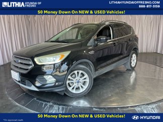 Used 2017 Ford Escape SE w/ Equipment Group 201A image 1