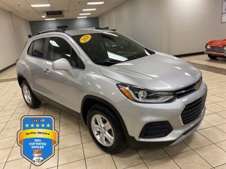 Used 2020 Chevrolet Trax LT w/ LT Convenience Package image 1