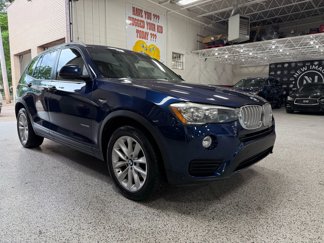 Used 2017 BMW X3 xDrive28i image 1