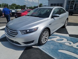 Used 2016 Ford Taurus Limited w/ Equipment Group 301A image 1