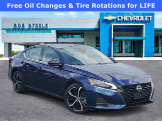 Used 2023 Nissan Altima 2.5 SR image 1