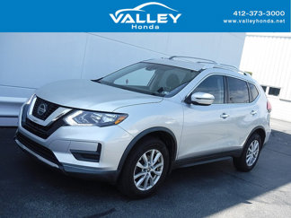 Used 2019 Nissan Rogue SV image 1