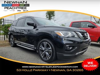Used 2019 Nissan Pathfinder Platinum image 1