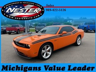 Used 2014 Dodge Challenger R/T image 1