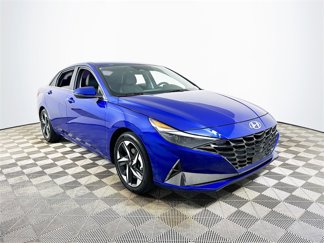 Used 2023 Hyundai Elantra Limited image 1