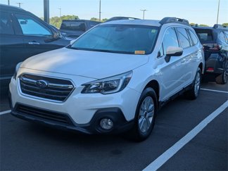 Used 2018 Subaru Outback 2.5i Premium image 1
