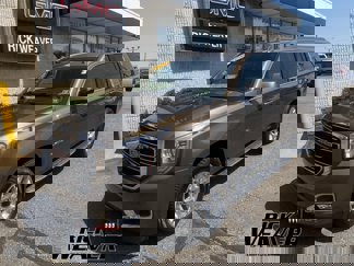 Used 2016 GMC Yukon XL SLE w/ HD Trailering Package image 1