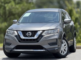 Used 2017 Nissan Rogue S image 1