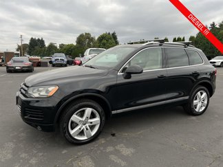 Used 2013 Volkswagen Touareg Sport image 1