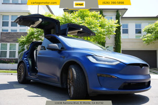 Used 2022 Tesla Model X image 1