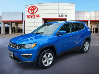 Used 2018 Jeep Compass Latitude image 1