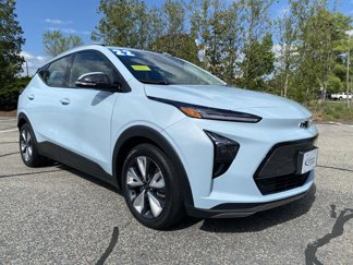 Used 2022 Chevrolet Bolt EUV LT w/ Convenience Package image 1