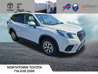 Used 2022 Subaru Forester Premium image 1
