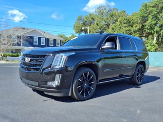 Used 2017 Cadillac Escalade Premium Luxury image 1