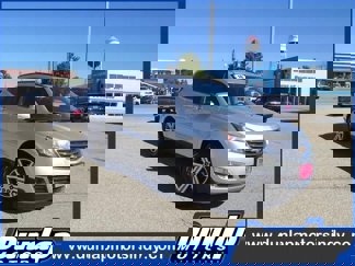Used 2016 Chevrolet Traverse LT image 1