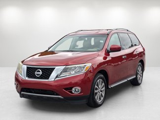 Used 2015 Nissan Pathfinder SV image 1