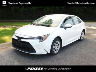 Used 2024 Toyota Corolla LE image 1