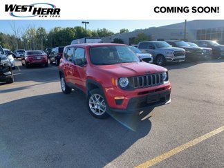 Used 2023 Jeep Renegade Latitude image 1