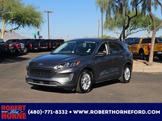 Used 2022 Ford Escape SE image 1