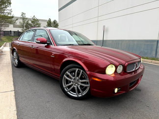 Used 2008 Jaguar XJ8 image 1