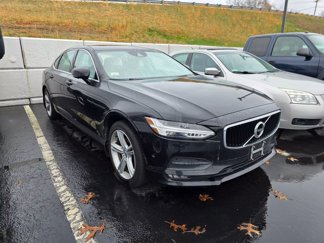 Used 2018 Volvo S90 T5 Momentum w/ Convenience Package image 1